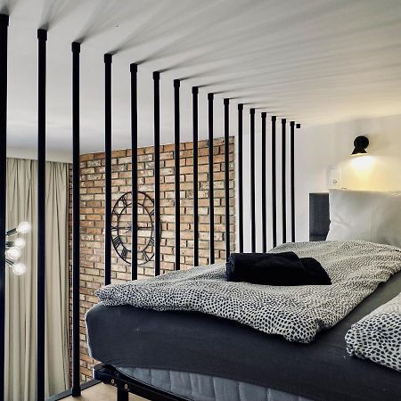 Apartment Premium Jacuzzi For Couples, Old Town Краков Экстерьер фото