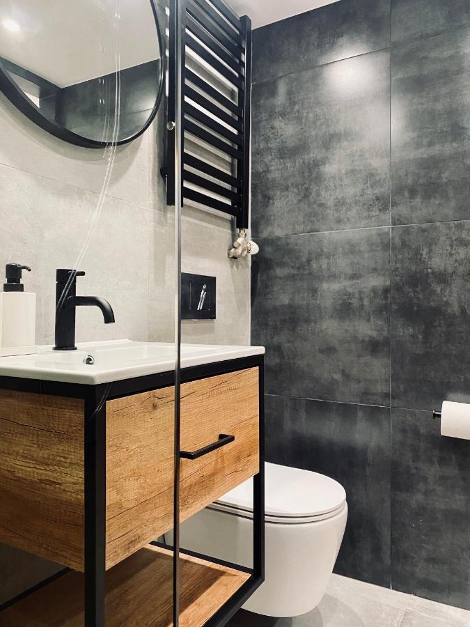 Apartment Premium Jacuzzi For Couples, Old Town Краков Экстерьер фото