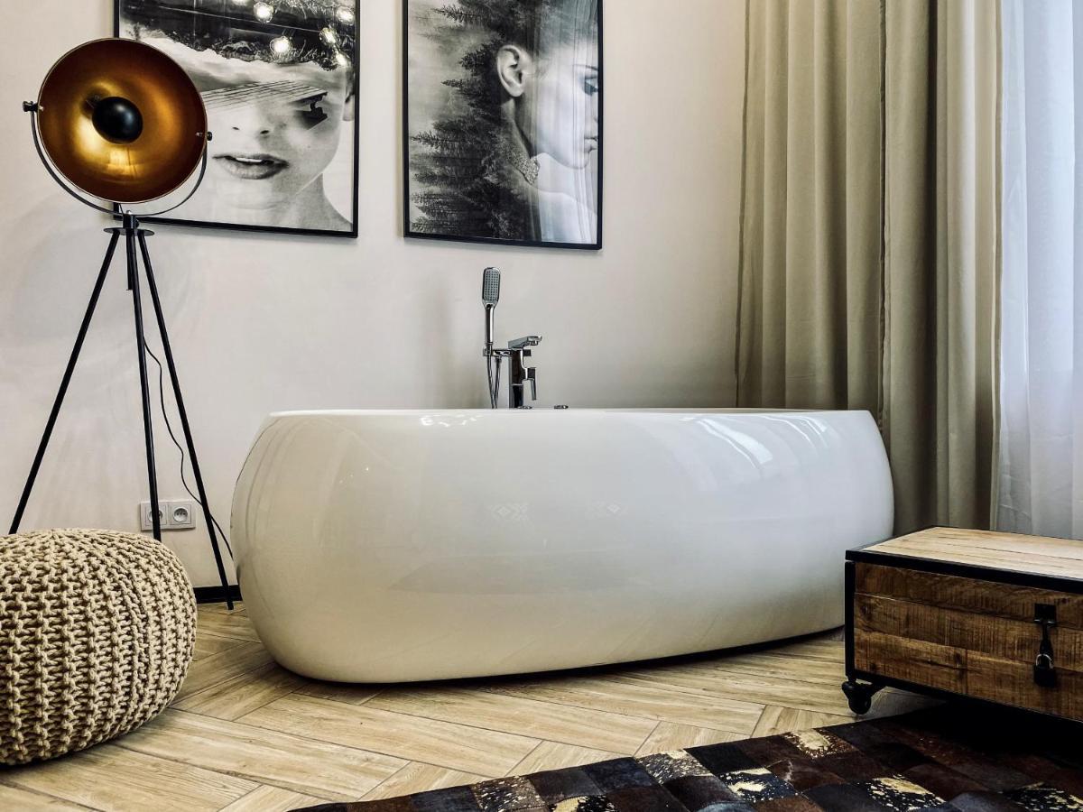 Apartment Premium Jacuzzi For Couples, Old Town Краков Экстерьер фото