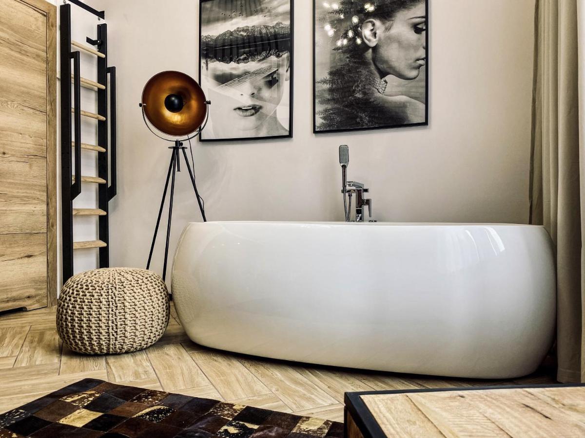 Apartment Premium Jacuzzi For Couples, Old Town Краков Экстерьер фото