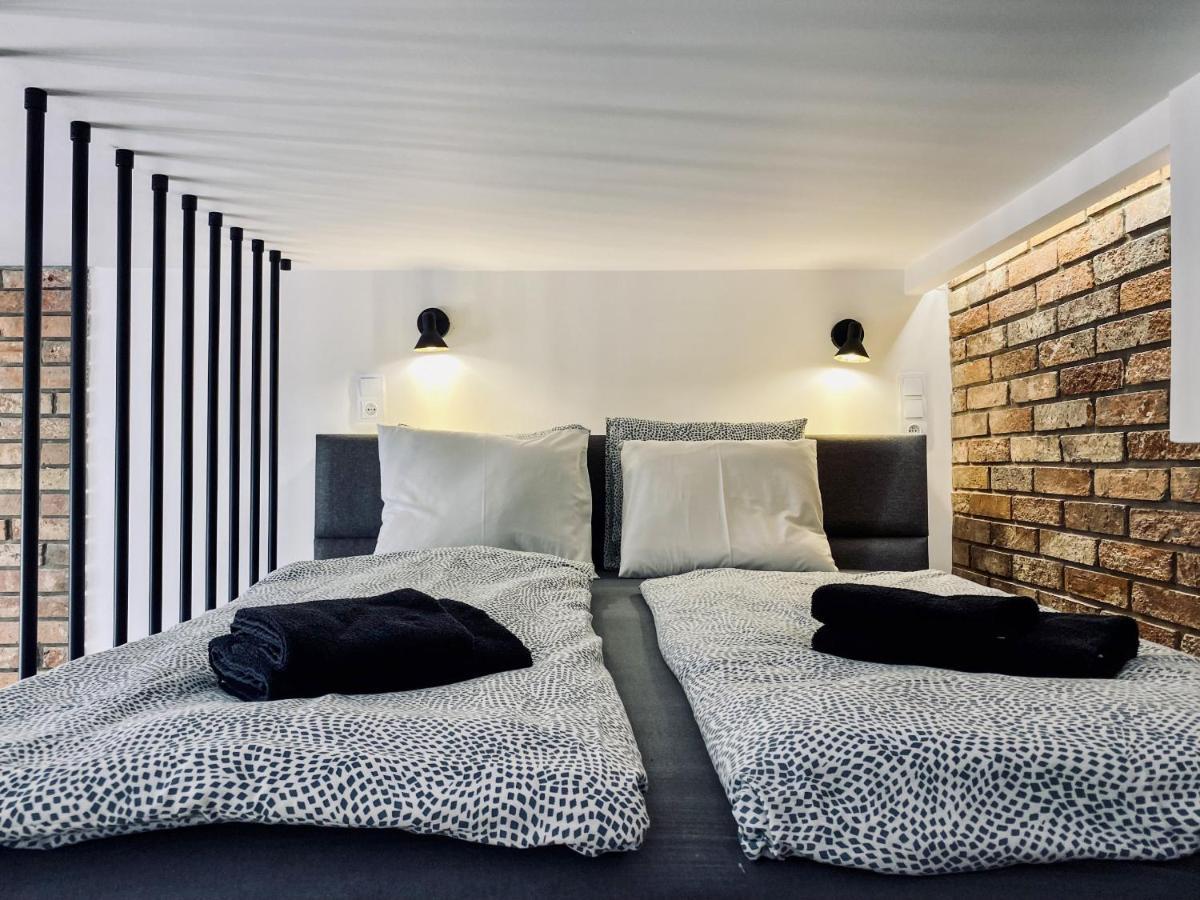 Apartment Premium Jacuzzi For Couples, Old Town Краков Экстерьер фото